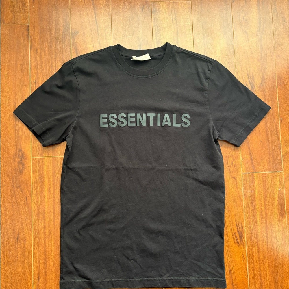 Essentials Black Men's T-Shirt